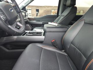 2025 Ford F-350 LARIAT - Interior Front Seat Image